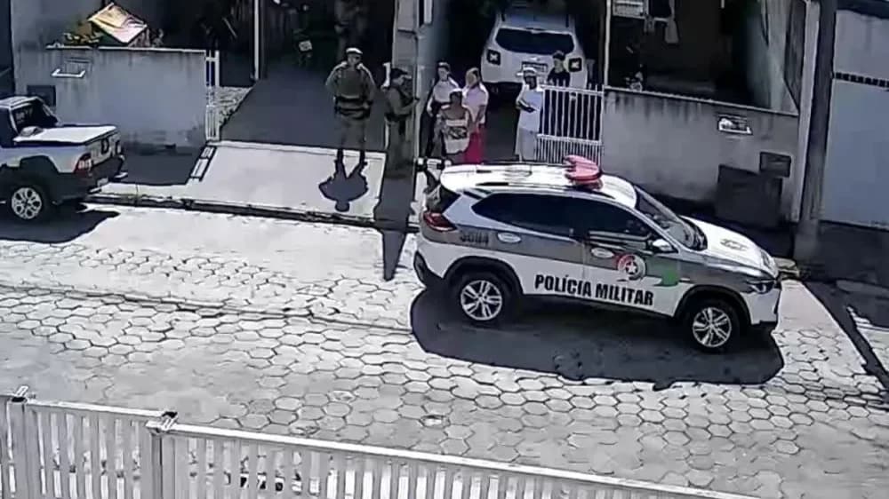 Pedido de divórcio termina em morte no bairro Espinheiros em Itajaí