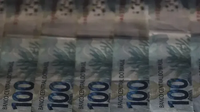 Saiba como resgatar dinheiro investido no Banco Master
