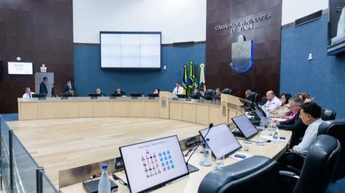 Justiça proíbe leitura da Bíblia no início das sessões da Câmara de Itajaí