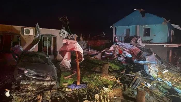 Tornado com ventos de até 250km/h destrói cidade no Paraná e deixa seis mortos
