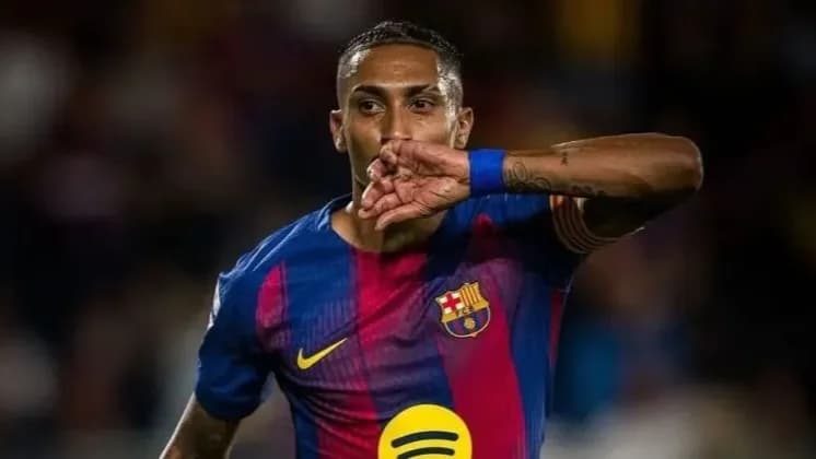 Esporte - Raphinha é o único brasileiro entre os finalistas ao The Best 2025 da Fifa