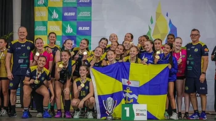 Esporte - Handebol feminino conquista o título e Itajaí mantém liderança da Olesc