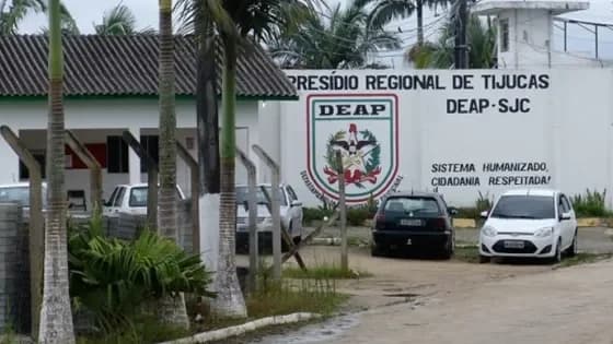 Condenado por estupro é levado ao presídio de Tijucas