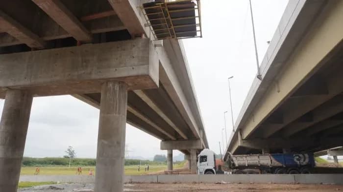 Obras na Antônio Heil com 101 entram na reta final e podem ser liberadas antes do verão