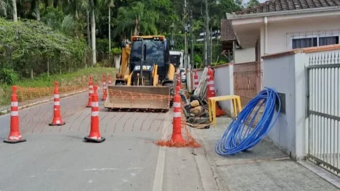 Águas de Camboriú conclui 25% das obras de reforço de rede